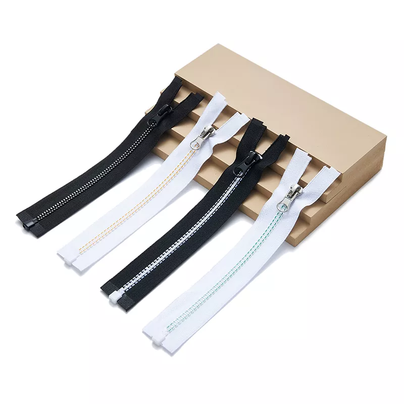 環境に優しい再生プラスチックジッパー