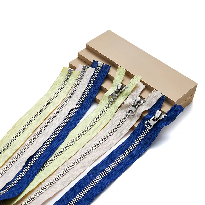 リサイクルメタルジッパー